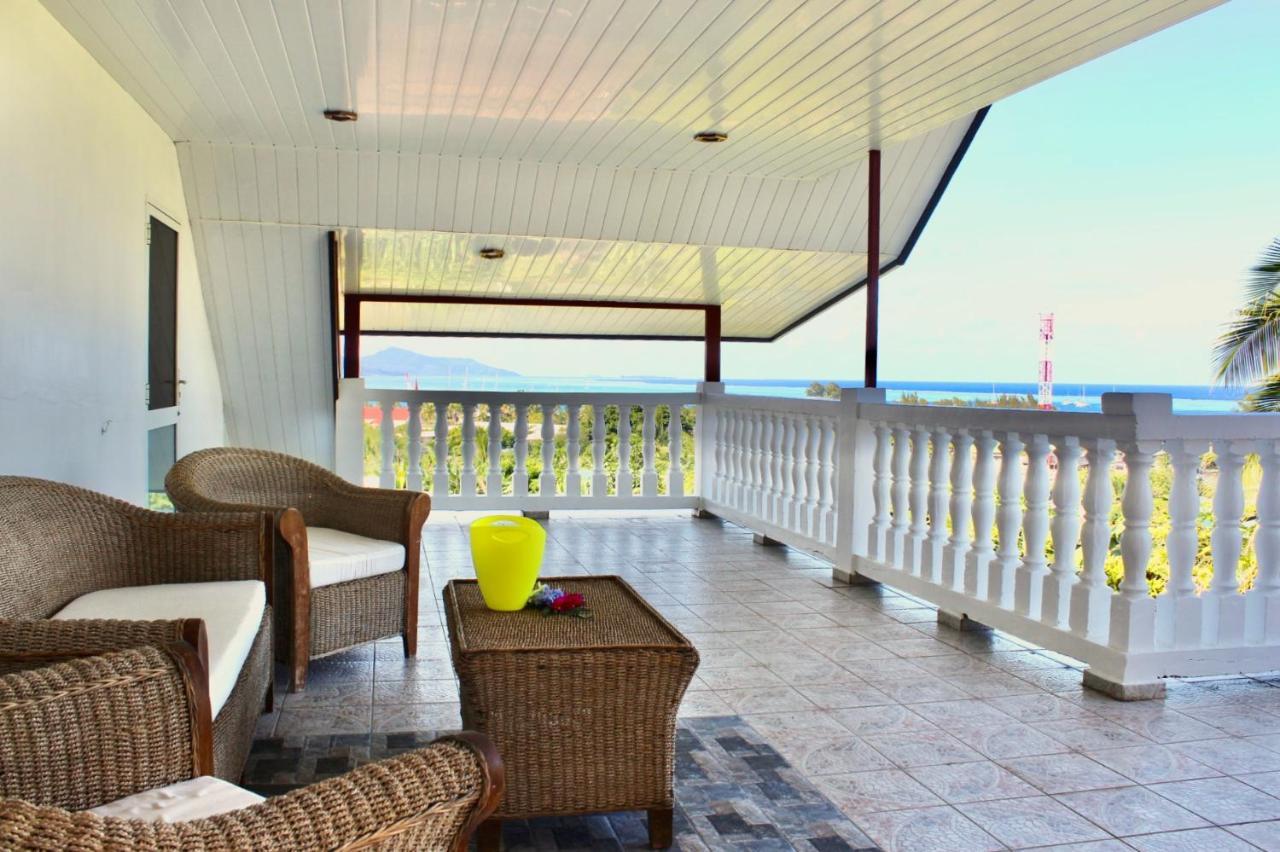 Tekauhivai Lodge Uturoa Exterior photo