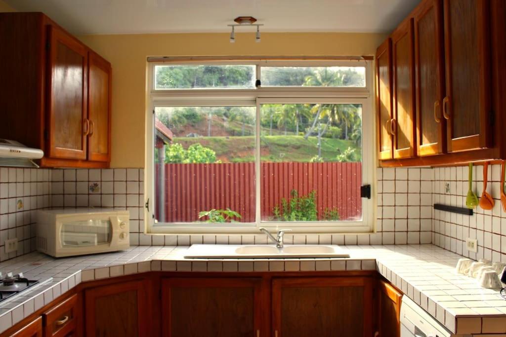 Tekauhivai Lodge Uturoa Exterior photo